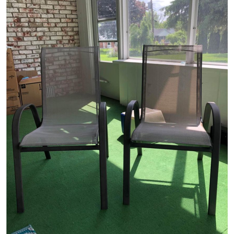 4 Metal Lawn Chairs