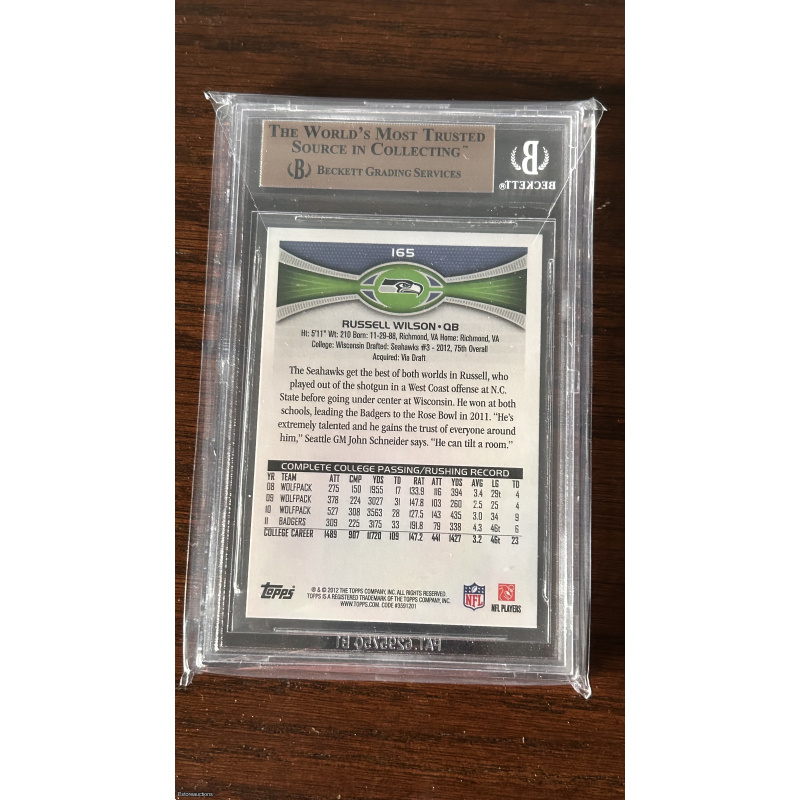 2012 Topps Russell Wilson Rookie Card RC #165 BGS 9.5 Seahawks