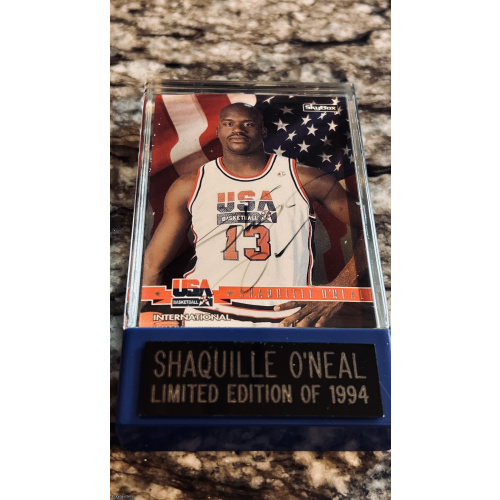 1993-94 SkyboxInternational Shaquille Shaq Oneal USA Card #67 Autograph