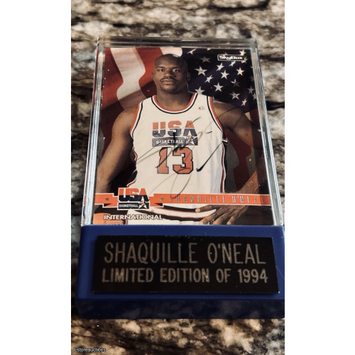 1993-94 SkyboxInternational Shaquille Shaq Oneal USA Card #67 Autograph