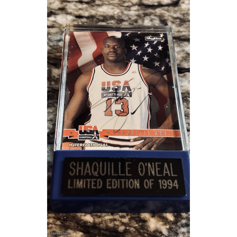 1993-94 SkyboxInternational Shaquille Shaq Oneal USA Card #67 Autograph