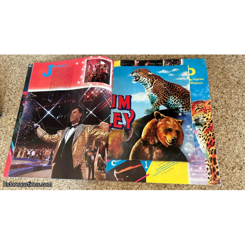 Vintage 1990 Ringling Bros Barnum Bailey Circus Magazine